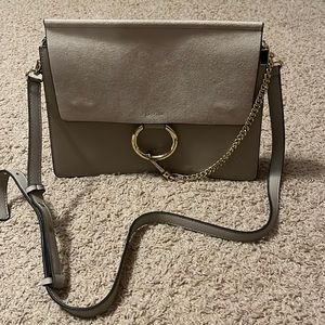 Vegan leather with ring accent bag